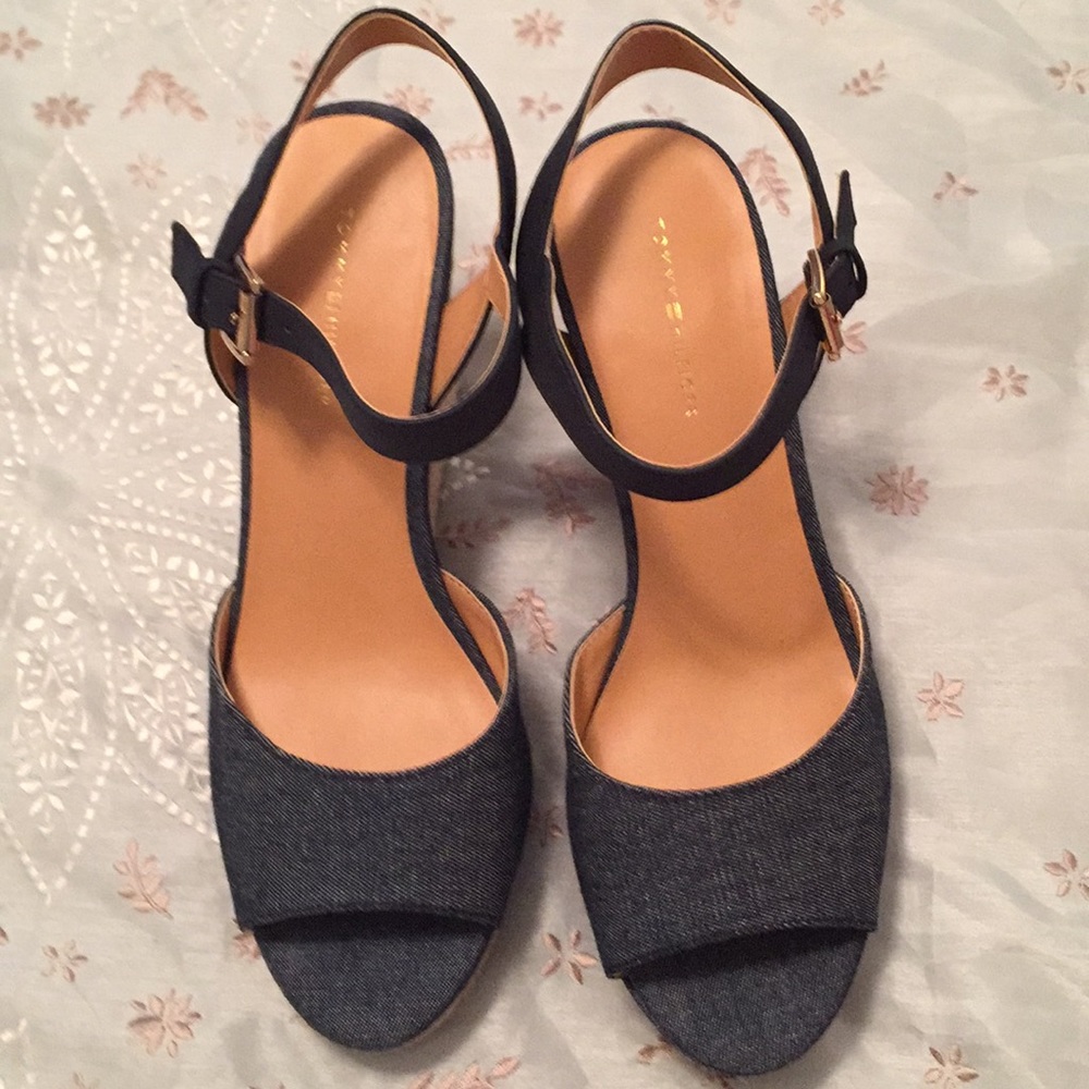 Tommy Hilfiger wedges denim size 9 worn once